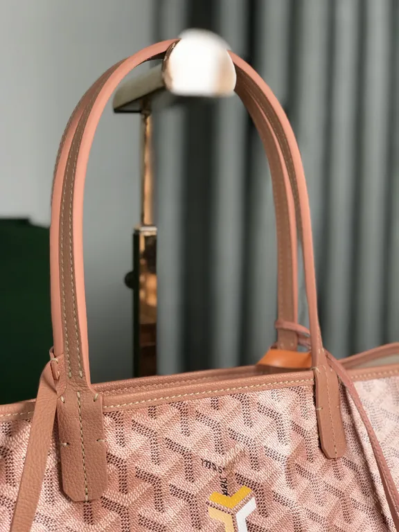 Goyard Bag 